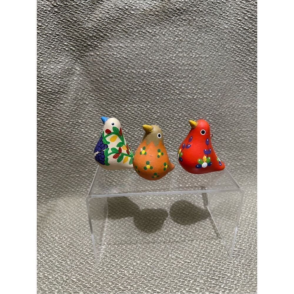 Vintage Set Of 3 Costa Rica Pottery Birds Signed By Gloria A Dios Vibrant Colors